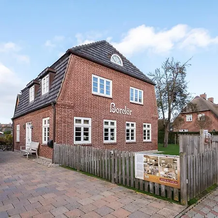 Haus Boreloer Whg 2 Og Apartament Westerland